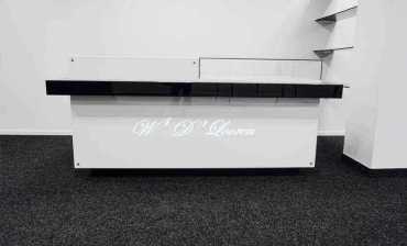 shop furniture, shopfiting